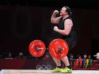 Laurel Hubbard: Weightlifter Laurel Hubbard becomes first trans woman at Olympics | Tokyo Olympics News - Times of India