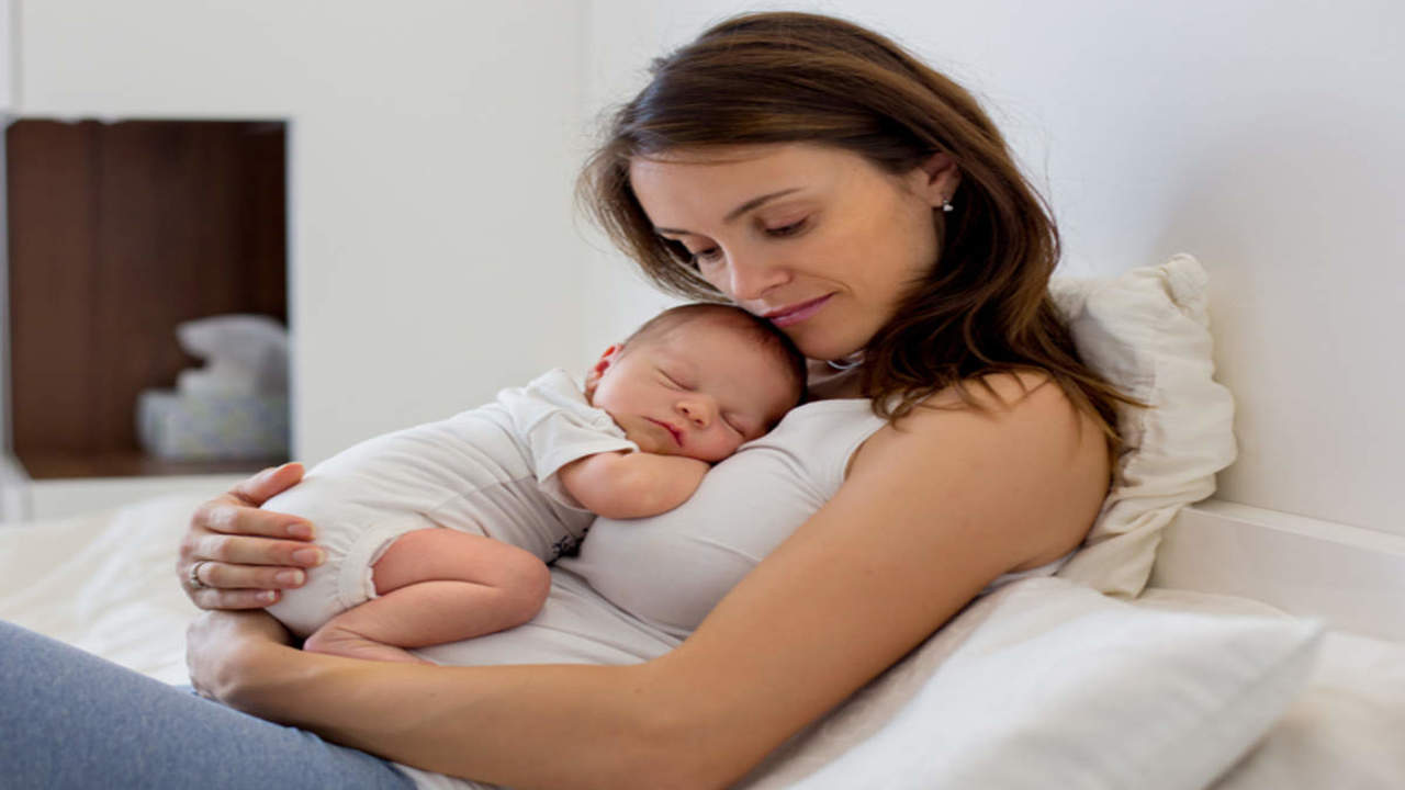 Here's why breastfeeding is a blessing to both mother and the child - Times  of India