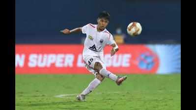 Mumbai City win battle for Apuia’s signature, pay NEUFC record transfer fee