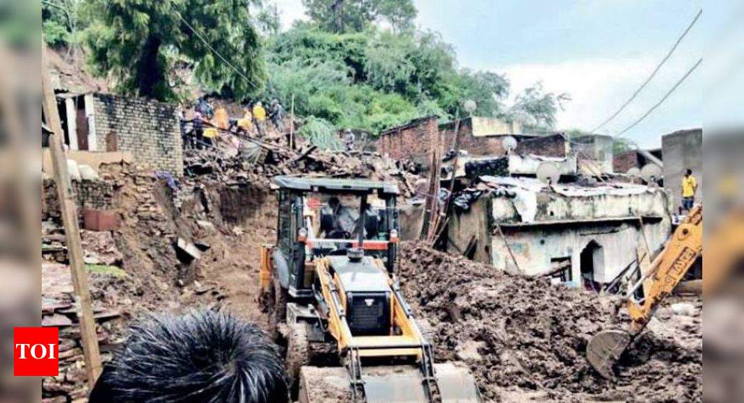 Rain havoc: 7 of a family die in Bundi; 4 kids drown in Pali | Jaipur ...