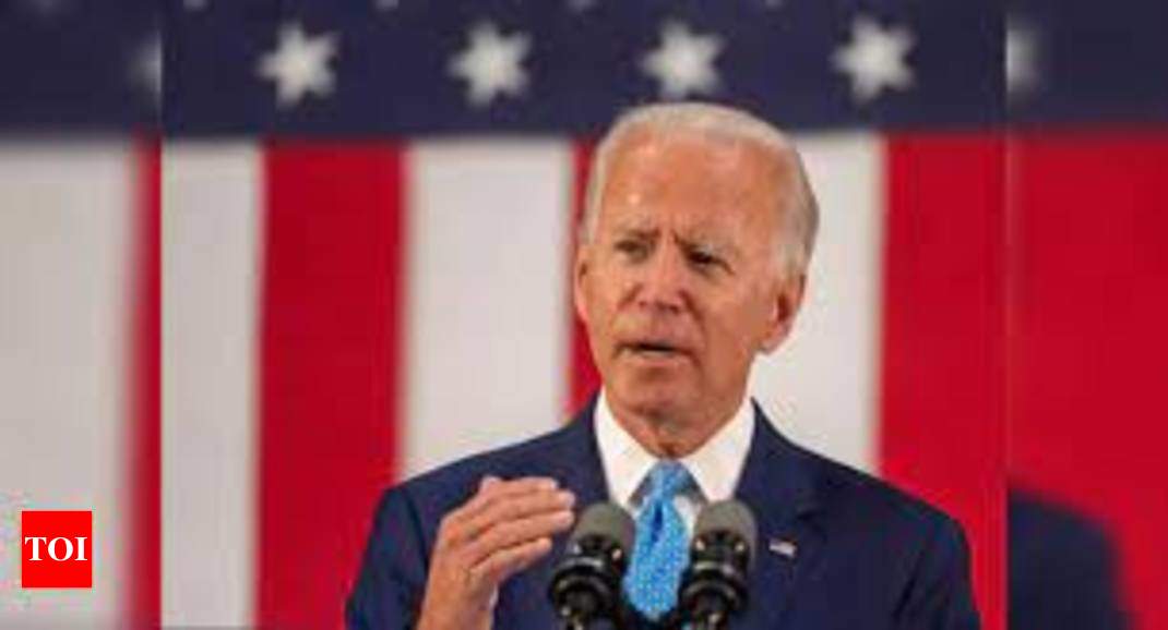 Peringkat persetujuan Joe Biden pada Covid-19, ekonomi jatuh: Survei