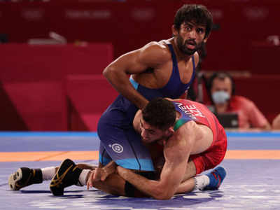 Tokyo Olympics: Bajrang outwitted by Aliyev, to fight for bronze
