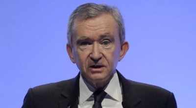 hele mirakel Palads Louis Vuitton chief Bernard Arnault overtakes Jeff Bezos to become world's  richest - Times of India