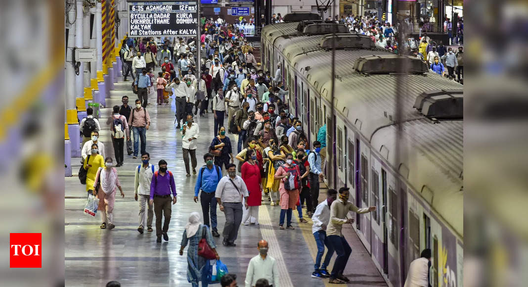 Bomb scare at CSMT, Dadar, Byculla, Amitabh's residence