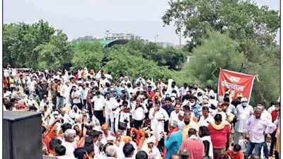 Delhi: Protest against Haj house plan at Dwarka, letter sent to Anil Baijal