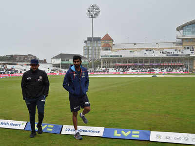 No play before lunch on last day of intriguing England-India first Test