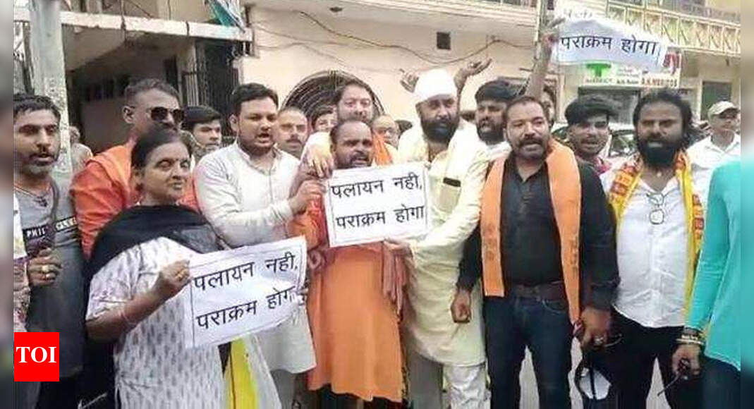 UP Rightwing outfit activists booked for fomenting tension in