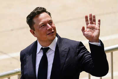 Author Walter Isaacson, who wrote Steve Jobs‘ biography, to pen book on Elon Musk