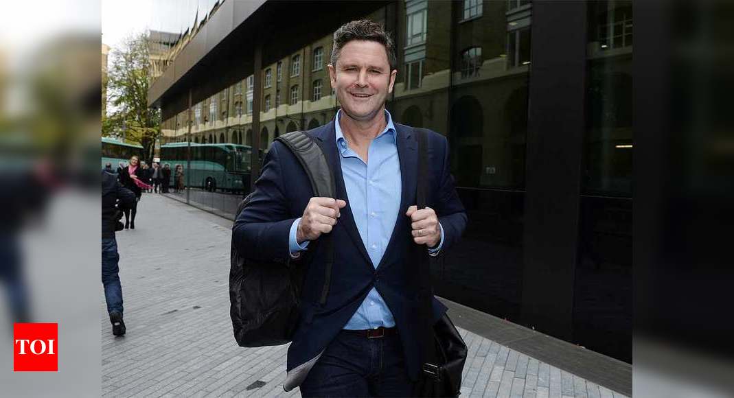 Chris Cairns on life support after collapsing in Australia