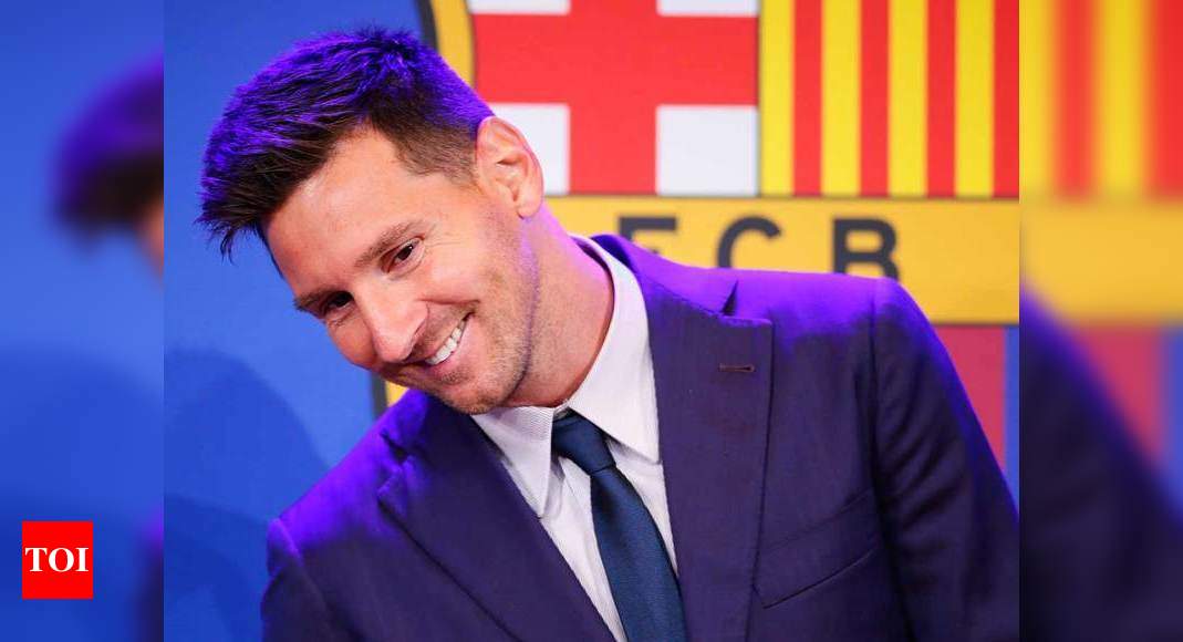 'Lionel Messi reaches agreement on move to PSG'