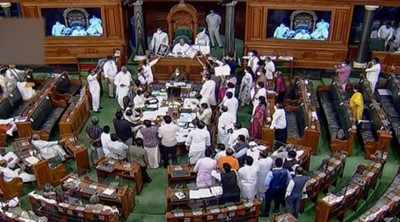 Lok Sabha passes bill 386-0 to let states make own OBC lists