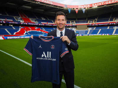 Lionel Messi eyes 'something special' at PSG before presentation