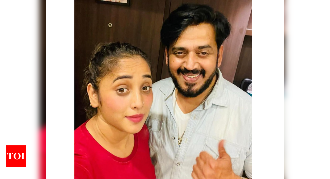 Rani Chatterjee shares a selfie with BFF Ravi Kishan | Bhojpuri Movie ...