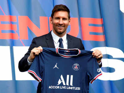 Lionel Messi 2021/22 PSG Fourth Jersey