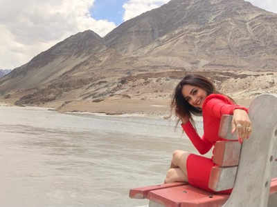 Vighnaharta Ganesh actress Madirakshi Mundle comes back with winter burns from Ladakh