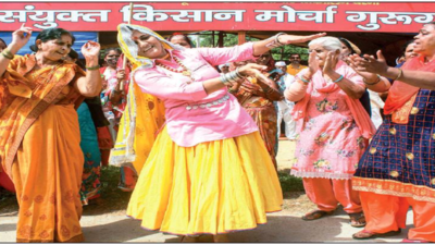 Haryana: Women lead tractor parade rehearsal in Jind