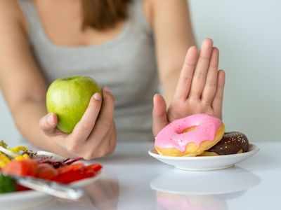 How to curb your cravings for unhealthy and sugary foods