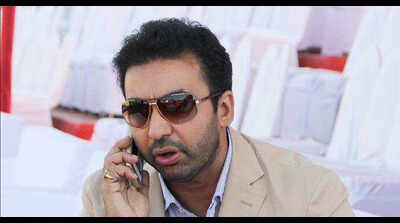 Mumbai: Director of one of Raj Kundra's firms arrested | Mumbai ...