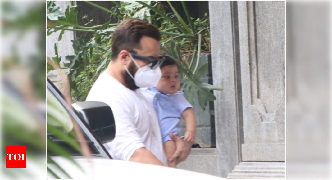 Exclusive! First pic of Kareena Kapoor and Saif Ali Khan’s second son ...