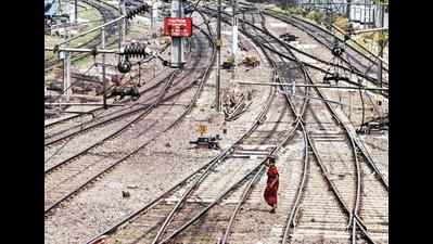 Mumbai: Irked WR officers seek central inquiry into commissioner of rly safety’s ‘misbehaviour’