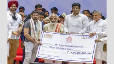 Haryana gives Rs 23 crore in cash awards to its Olympians