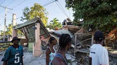 Death toll from Haiti earthquake rises to more than 700
