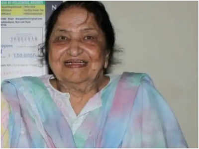 Late composer Khayyam's wife, singer Jagjit Kaur passes away, their awards and properties to be managed by trust - Exclusive!