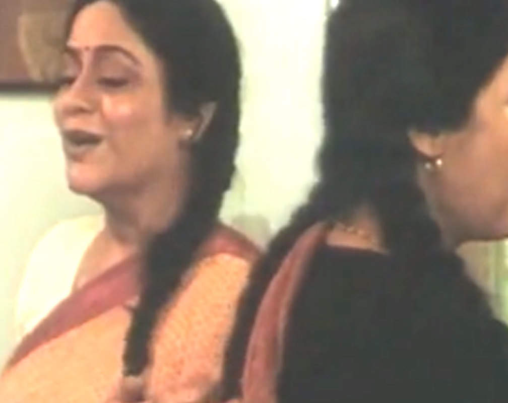 
Flashback video: Making of Shabana Azmi and Aruna Irani's 1998 movie 'Saaz'
