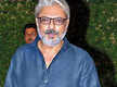 
Filmmaker Sanjay Leela Bhansali to choose Aishwarya Rai Bachchan over Rekha for his next project?
