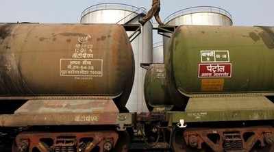 India starts selling oil from strategic reserves after policy shift