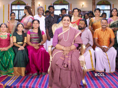 Poornima Bhagyaraj announces her next TV project 'Enga Veetu Meenakshi'
