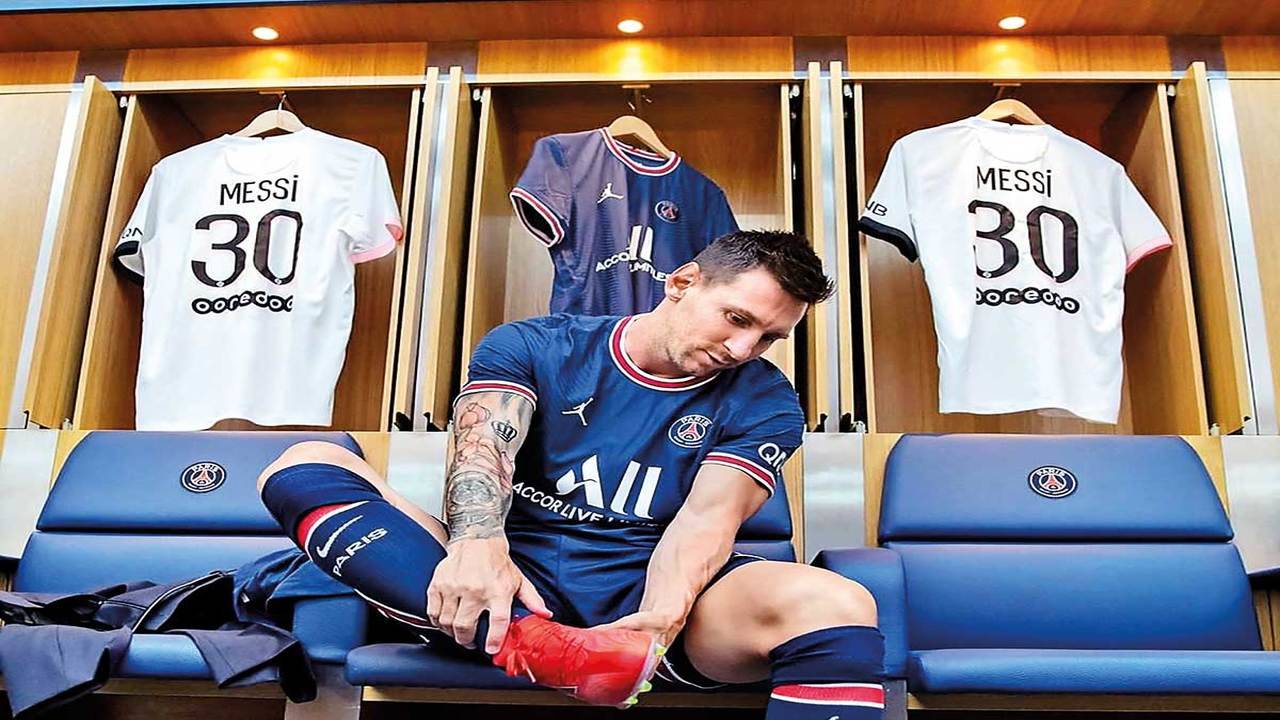 PSG 21/22 Kit: How much does Messi's number 30 shirt cost?