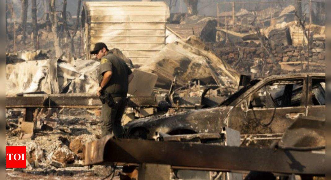 California Wildfires: Dozens Of Homes Burn As California Wildfire Siege ...