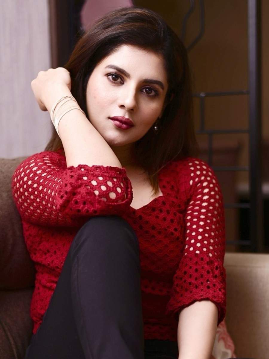 Stunning pics of Paayel Sarkar