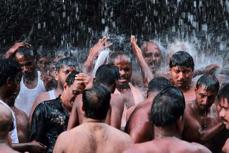 Courtallam Waterfalls, Tirunelveli
