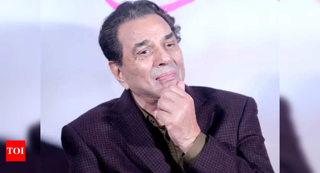 Dharmendra shares pic of a young girl tying Rakhi to an Indian soldier ...