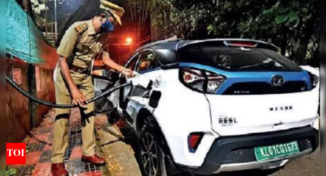 Charging evehicles at Kerala State Electricity Board stations to cost Rs 15/unit Kochi News