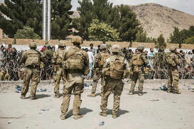 US Troops Surge Evacuations Out Of Kabul But Threats Persist - Times Of ...