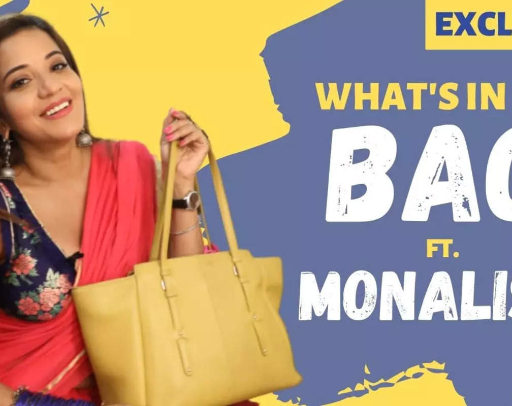 
What’s In My Bag with Monalisa

