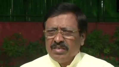 Maharashtra: Soda bottles hurled at Shiv Sena MP Vinayak Raut's residence