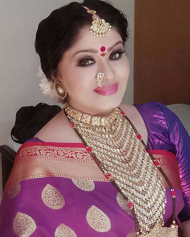 Sudha Chandran Photos | Sudha Chandran Images | Sudha Chandran Pictures ...