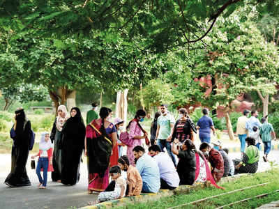 EndRidiculousRestrictions, fume angry Hyderabadis after Indira Park says  'no entry for unmarried couples' | Hyderabad News - Times of India