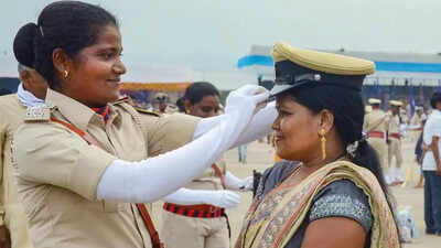 Criminals to face music: Newly-hired women cops | Patna News ...