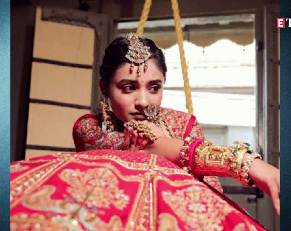 
Shraddha Dangar looks regal in this bridal photoshoot
