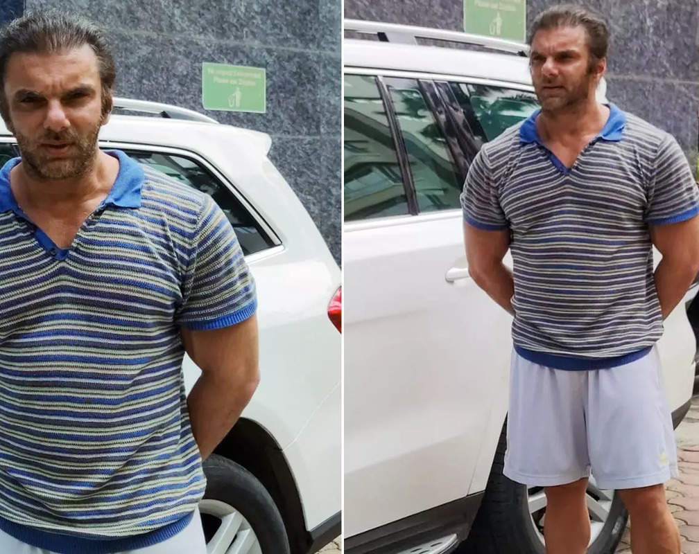 
Sohail Khan gets papped in Bandra
