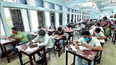 FYJC cut-off marks dip in all three streams in Pune colleges this year against all odds