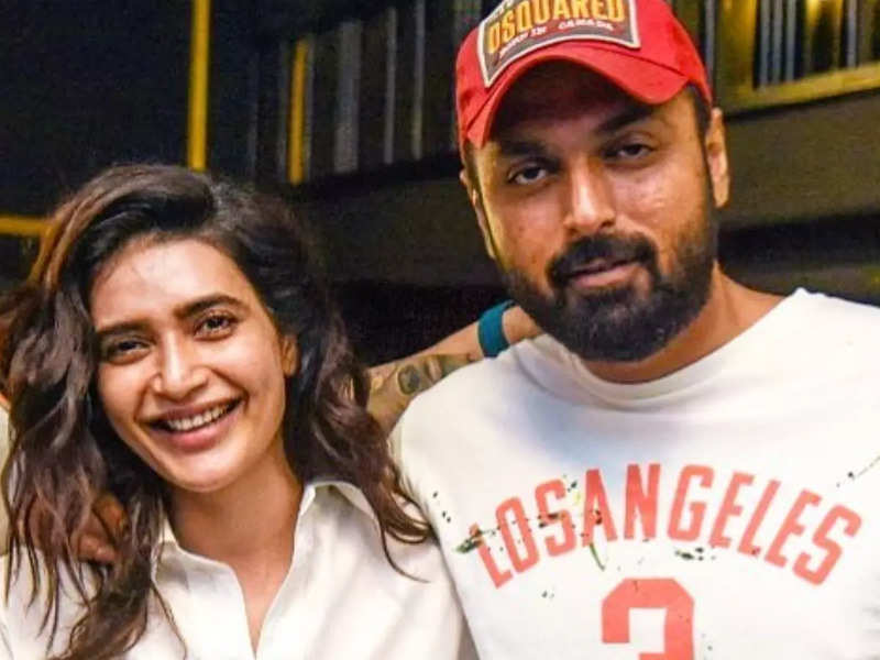 Exclusive - Is Karishma Tanna dating Varun Bangera? The actress wishes him on his birthday with a sweet post - Times of India