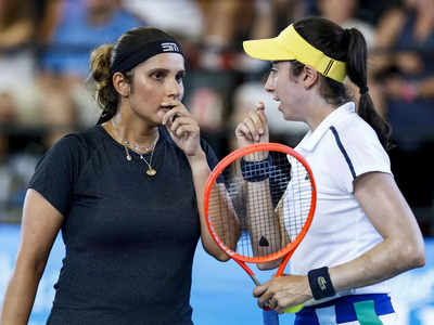 Sania Mirza-Christina McHale pair ends runner-up in Cleveland