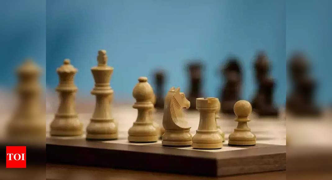 Last chance to reach the MPL Indian Chess Tour final