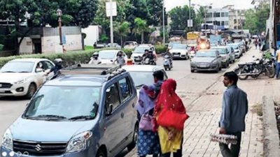 Pune: Parking ban plan on 3km stretch from Gangadham Chowk to Aai Mata temple